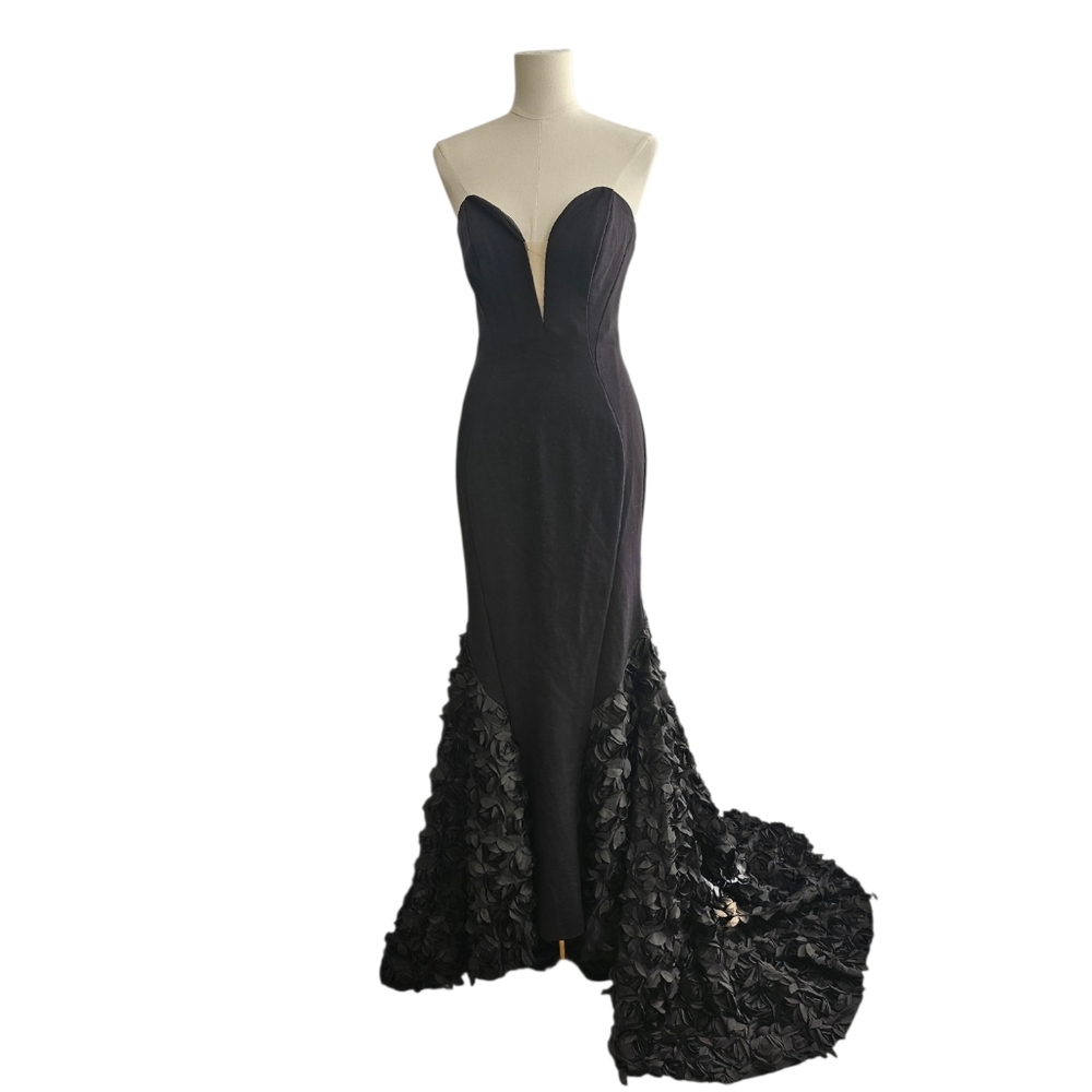 Mac Duggal Long Formal Dress 65219 Black Gown Mermaid Cut Size 8 - Picture 3 of 13